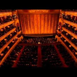 Bolshoi Theatre reopens